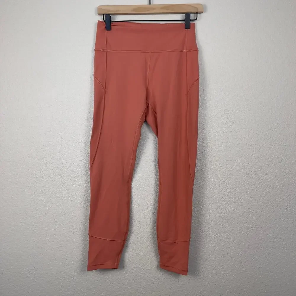 Lululemon In Movement‎ 7/8 Tight Everlux 25